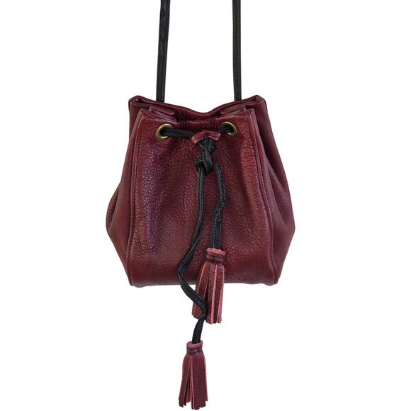 Red Pebble Leather Bucket Crossbody Bag Black Strap & Tassels Drawstring Boho - Picture 5 of 12